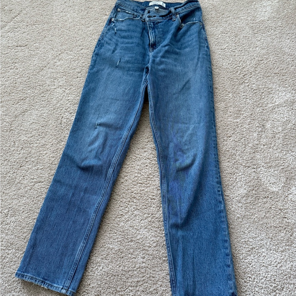 Abercrombie & Fitch 90’s Straight Ultra High Rise - Curve Love - Size 26